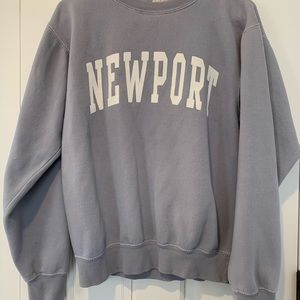 Sweatshirt